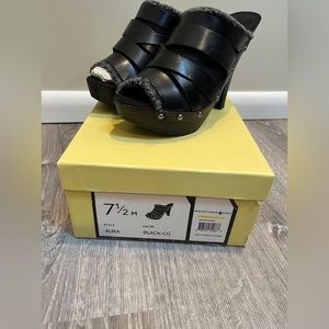 Max Studio Black Leather Peep-Toe Clog Mules